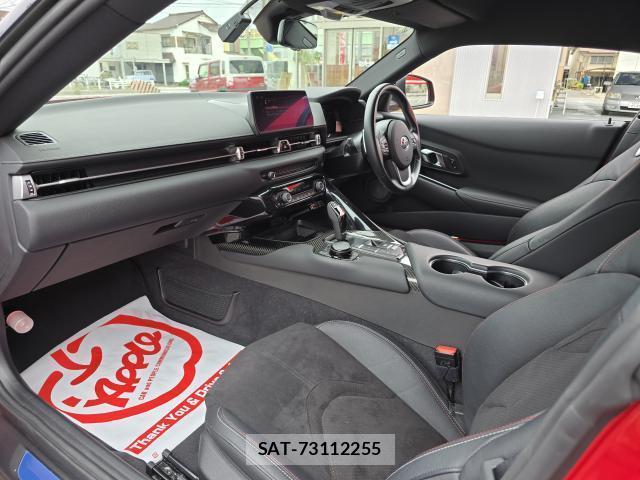 Toyota SUPRA 2023-08 8284475-2