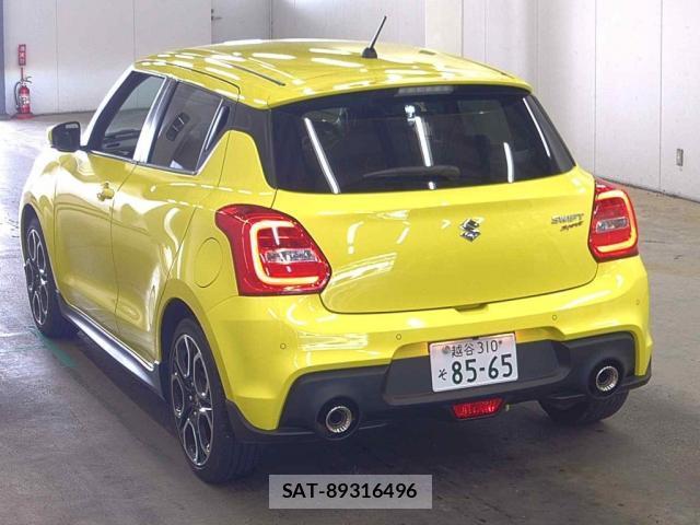 Suzuki SWIFT 2024-09 8278221-4