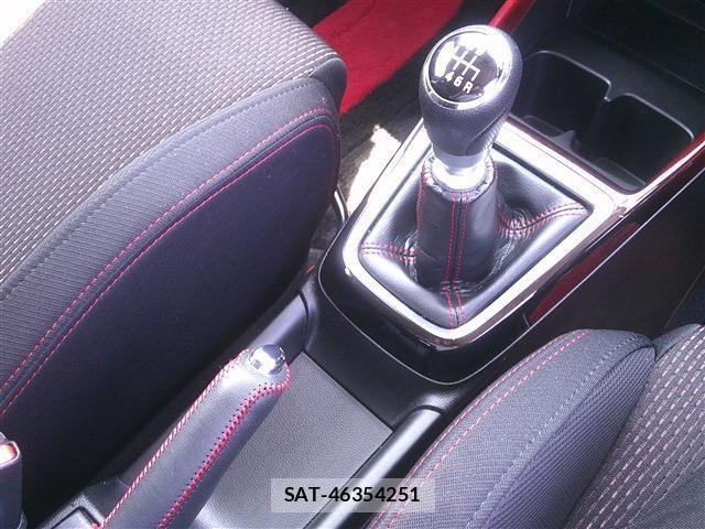 Suzuki SWIFT 2022-04 8281212-12