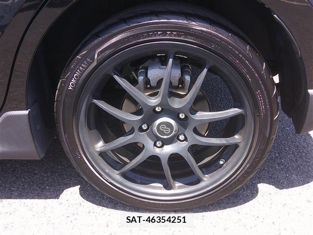 Suzuki SWIFT 2022-04 8281212-18
