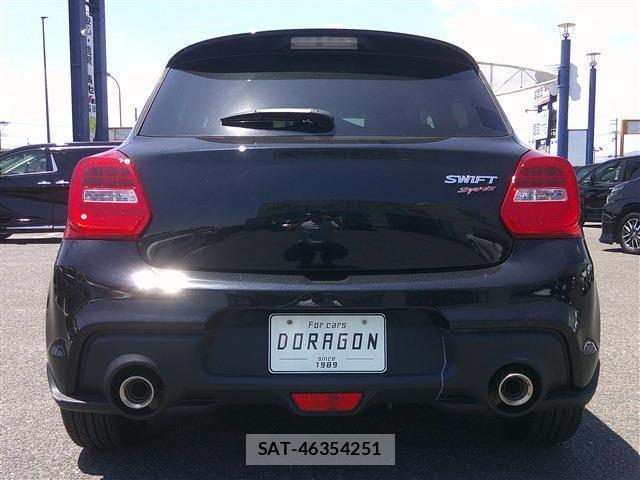 Suzuki SWIFT 2022-04 8281212-6