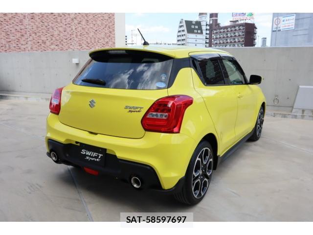 Suzuki SWIFT 2018-02 8283393-13