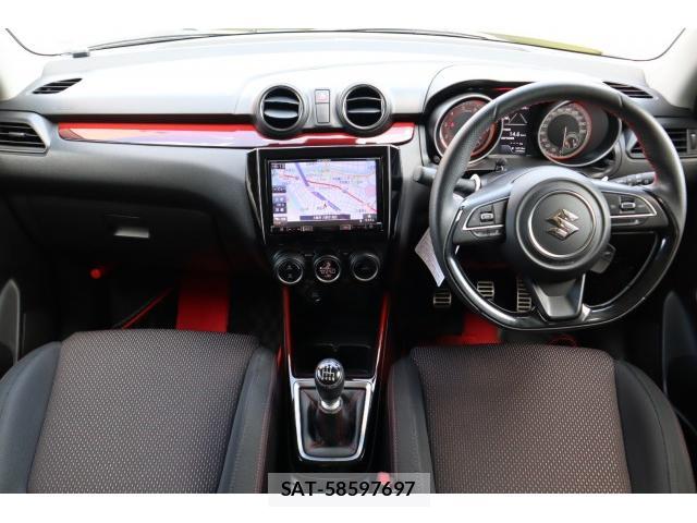 Suzuki SWIFT 2018-02 8283393-2