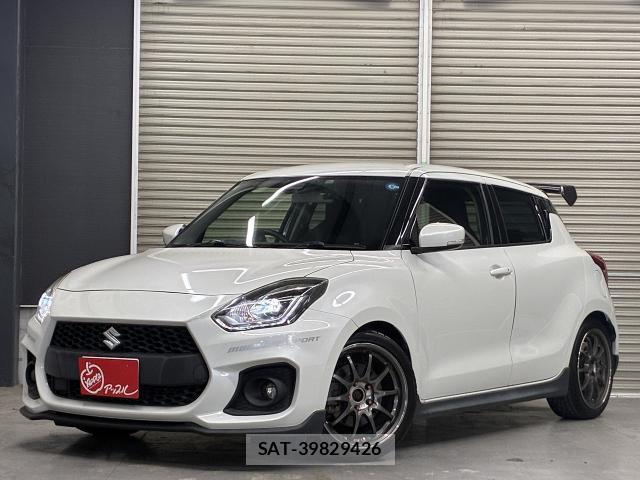 Suzuki SWIFT 2021-03 8283748-0