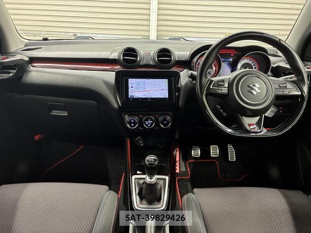 Suzuki SWIFT 2021-03 8283748-2