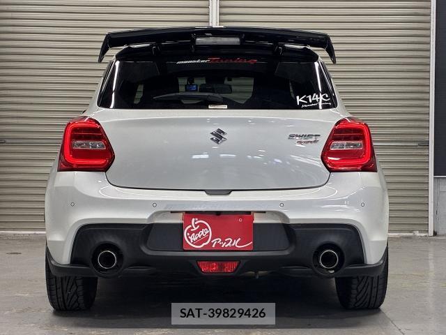 Suzuki SWIFT 2021-03 8283748-6