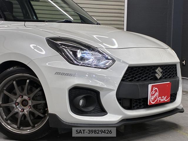 Suzuki SWIFT 2021-03 8283748-7