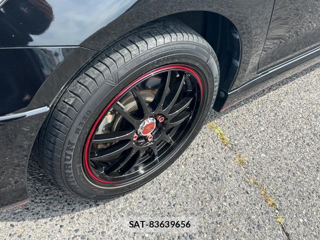 Suzuki SWIFT 2016-05 8276809-16