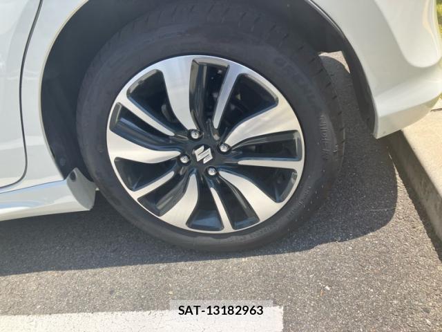 Suzuki SWIFT 2020-03 8279115-12