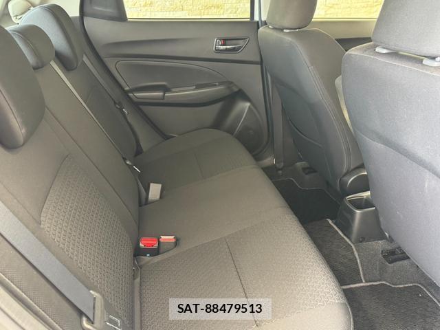 Suzuki SWIFT 2017-09 8279207-11