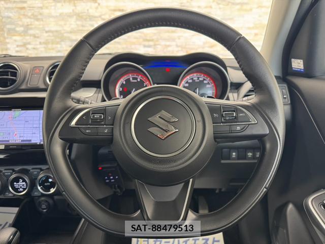 Suzuki SWIFT 2017-09 8279207-18