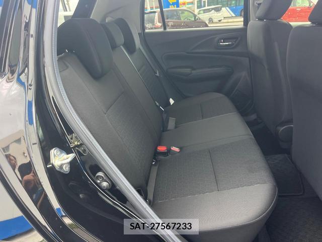 Suzuki SWIFT 2024-08 8279583-9
