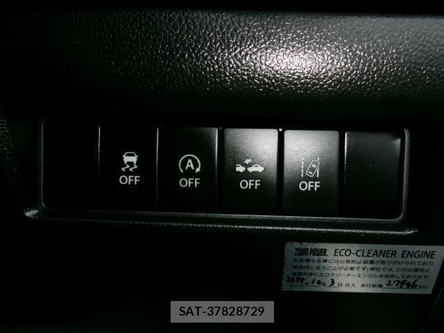 Suzuki SWIFT 2017-10 8279951-14