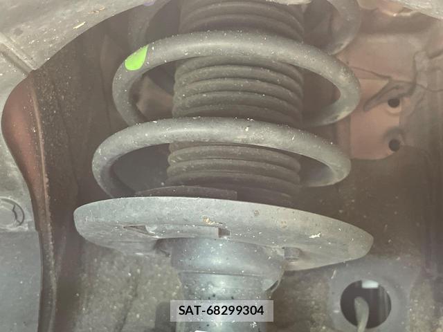 Suzuki SWIFT 2021-12 8285361-19