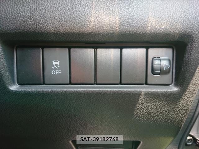 Suzuki SWIFT 2017-02 8285486-12