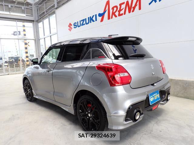Suzuki SWIFT 2025-09 8285604-5