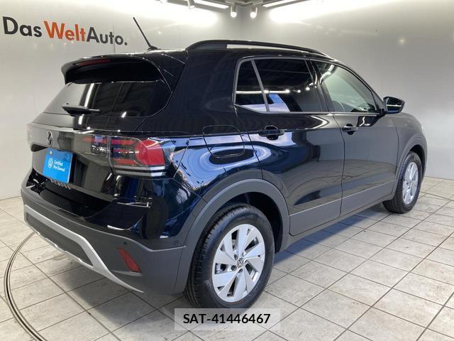 VolksWagen T-CROSS 2025-09 8283832-15