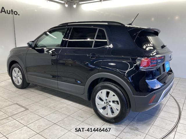 VolksWagen T-CROSS 2025-09 8283832-16