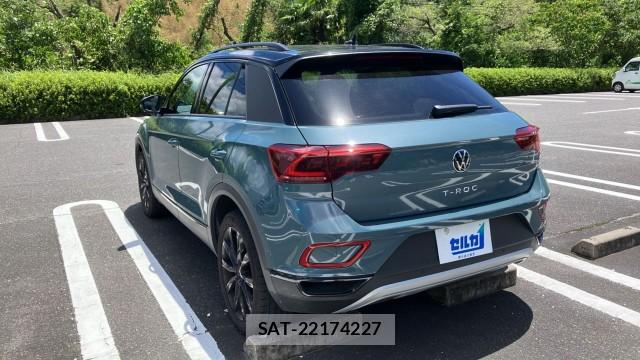 VolksWagen T-ROC 2024-06 8281712-13