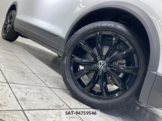 VolksWagen T-ROC 2024-05 8283834-11