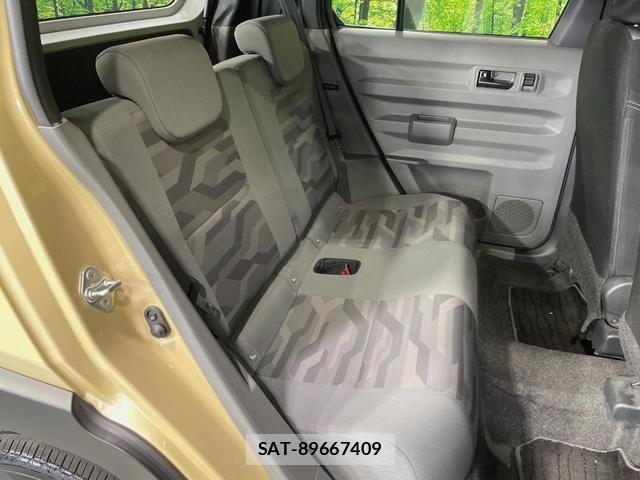 Daihatsu TAFT 2021-09 8278032-8