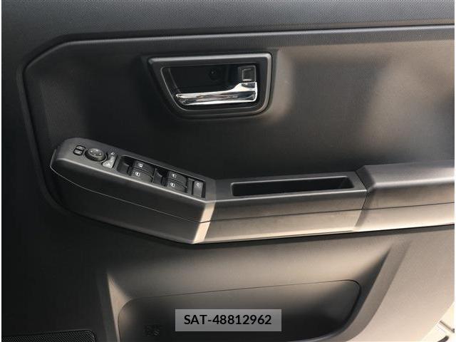 Daihatsu TAFT 2025-06 8279047-4