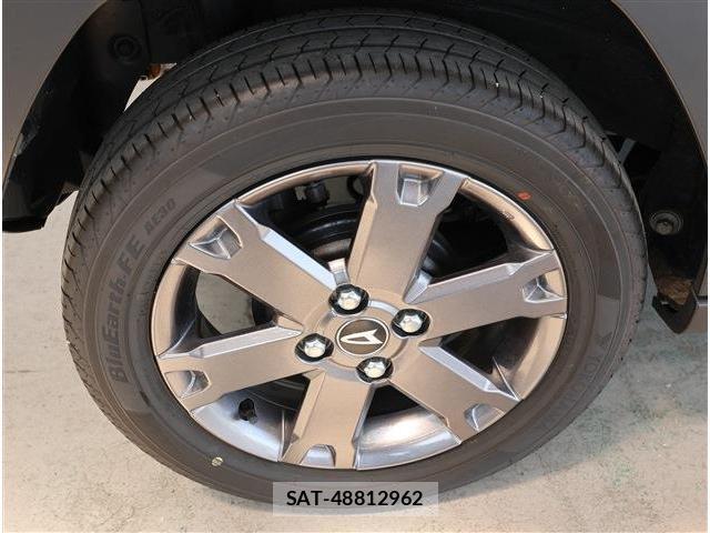 Daihatsu TAFT 2025-06 8279047-6