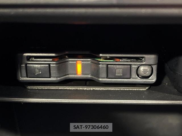 Daihatsu TAFT 2021-09 8279381-6