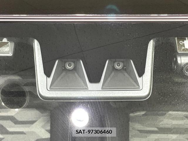 Daihatsu TAFT 2021-09 8279381-8