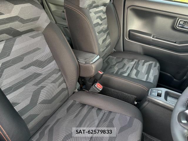 Daihatsu TAFT 2020-12 8280434-5