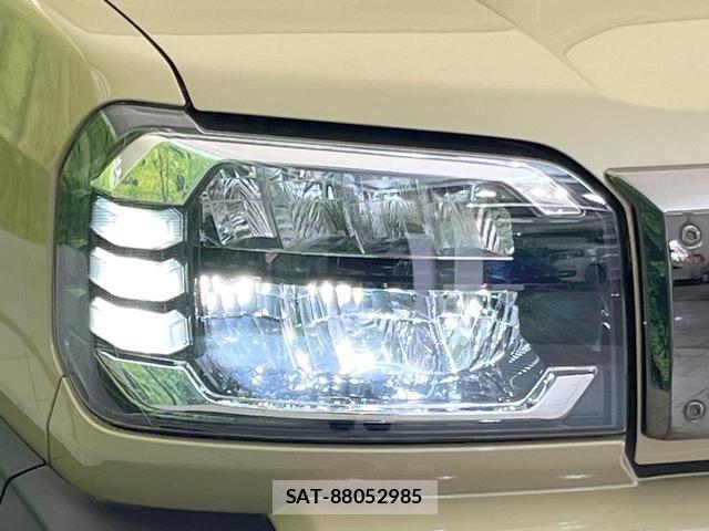 Daihatsu TAFT 2022-09 8282610-11