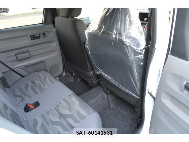 Daihatsu TAFT 2025-08 8283232-4