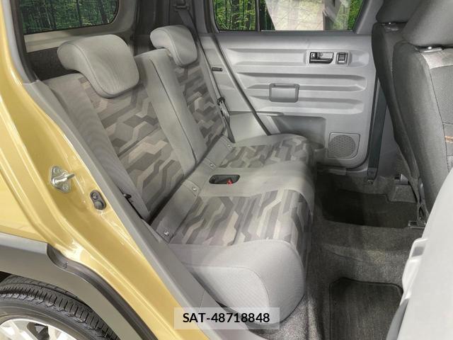 Daihatsu TAFT 2020-10 8283787-8