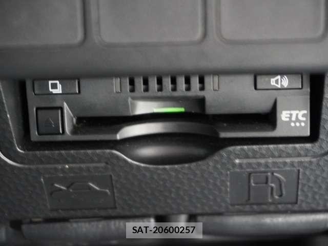 Toyota TANK 2018-06 8277574-7