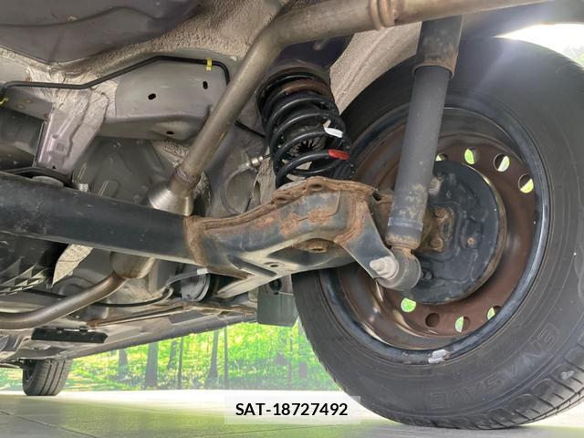 Toyota TANK 2018-10 8278079-18