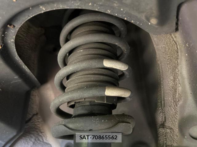 Toyota TANK 2017-06 8278148-18