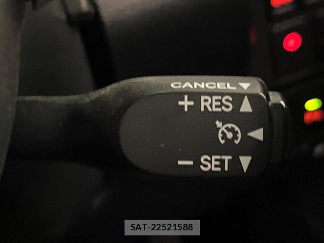 Toyota TANK 2019-05 8279414-5