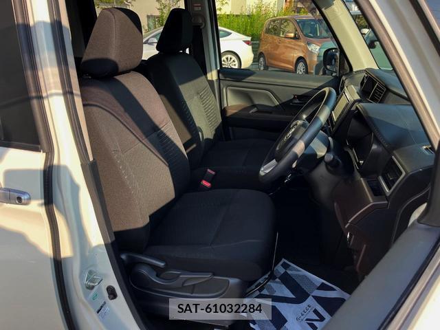 Toyota TANK 2017-06 8279421-9