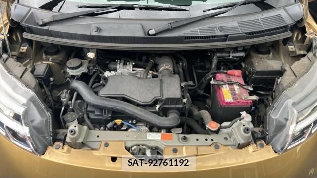 Toyota TANK 2018-11 8282178-7