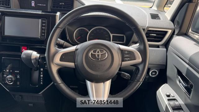 Toyota TANK 2018-03 8282435-12