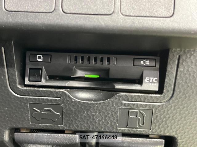 Toyota TANK 2017-09 8283163-6