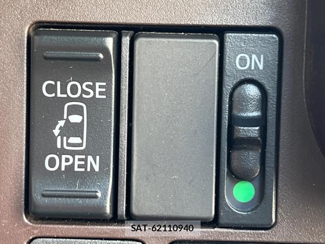 Toyota TANK 2020-01 8285045-4