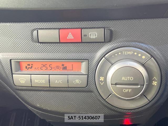 Daihatsu TANTO EXE 2011-05 8279454-5