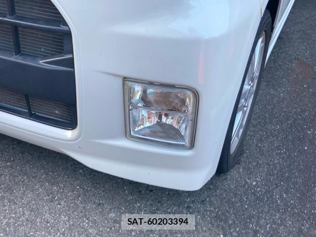 Daihatsu TANTO EXE 2010-03 8279673-8