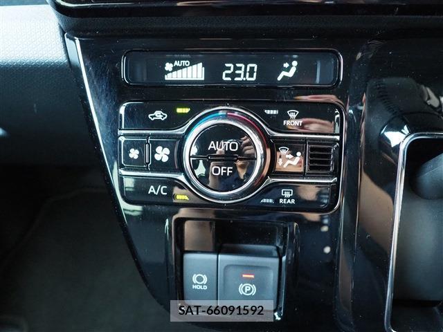 Daihatsu TANTO 2025-11 8276671-12