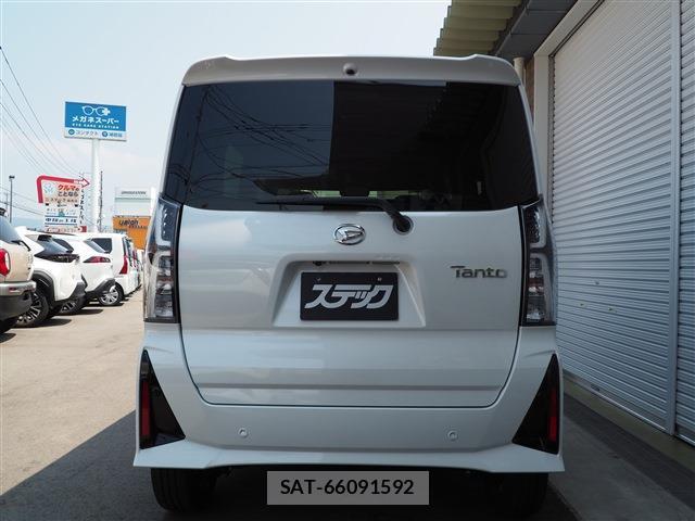 Daihatsu TANTO 2025-11 8276671-4