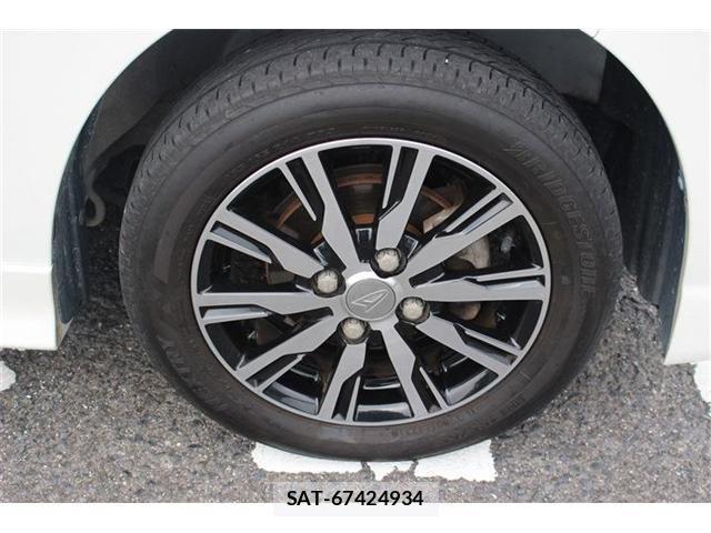 Daihatsu TANTO 2018-01 8276675-12