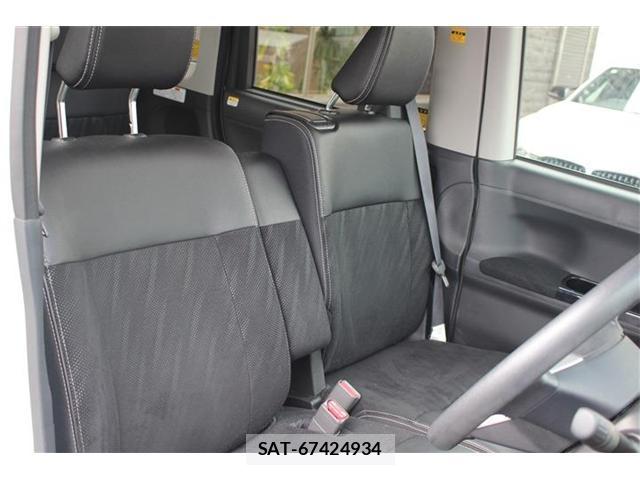 Daihatsu TANTO 2018-01 8276675-19