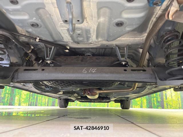 Daihatsu TANTO 2019-10 8276783-18