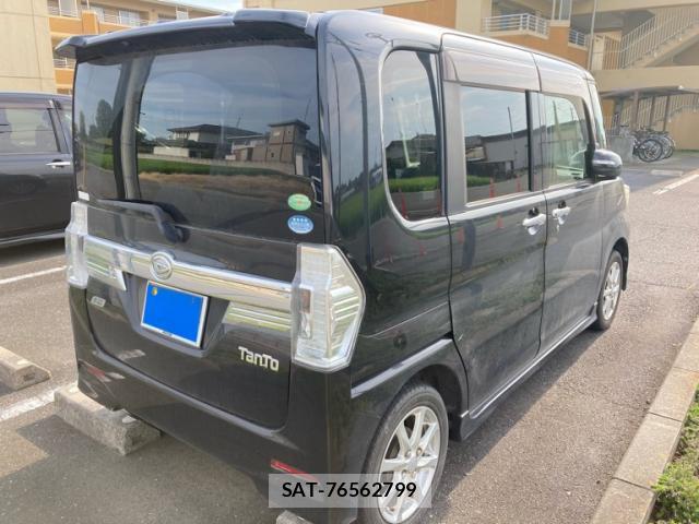 Daihatsu TANTO 2013-11 8277267-13